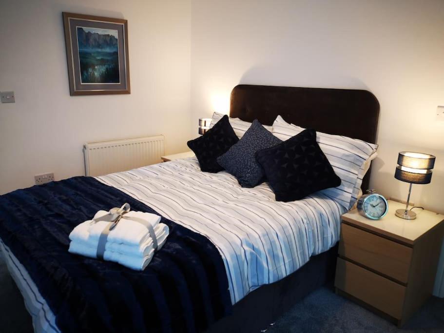 Welcoming Luxury In A Grade II Listed Building Apartment Chester Luaran gambar